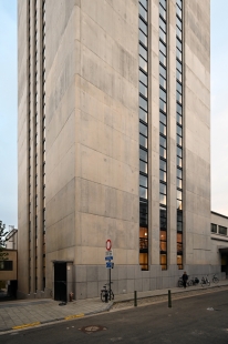 Knižní věž v Gentu - foto: Petr Šmídek, 2022