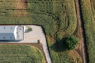 Rodinný dom Skalka nad Váhom - foto: Matej Hakár