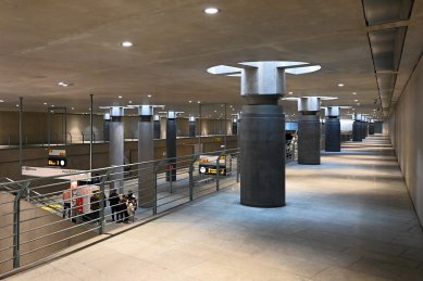 Zastávka metra Bundestag - foto: Petr Šmídek, 2022