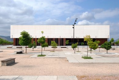 Kongresový palác a auditorium - foto: Petr Šmídek, 2011