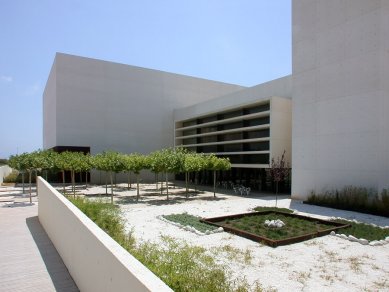 Kongresový palác a auditorium - foto: Petr Šmídek, 2006