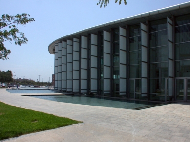 Valencia Congress Centre - foto: Petr Šmídek, 2006