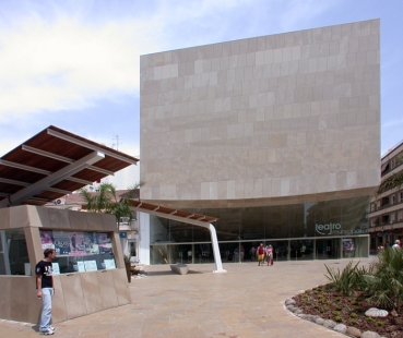 Teatro Municipal de Torrevieja - foto: © archiweb.cz, Petr Šmídek, 2006