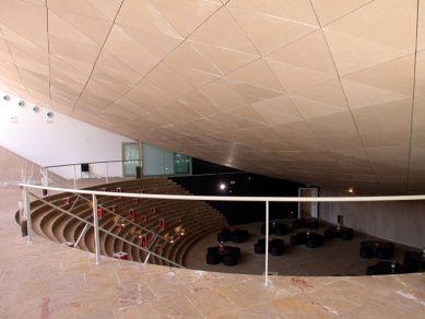 Municipal Theater of Torrevieja - foto: © archiweb.cz, Petr Šmídek, 2006