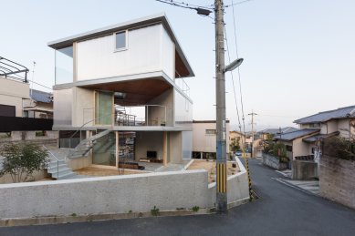 House in Ayameike - foto: Norihito Yamauchi