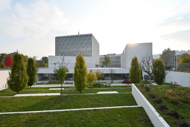 Islamic Religious and Cultural Center in Ljubljana - foto: Petr Šmídek, 2021
