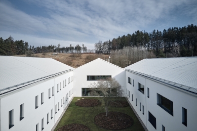 Children's Sanatorium with Speleotherapy - foto: BoysPlayNice