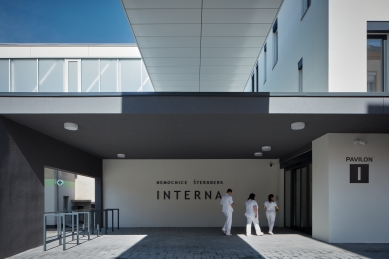 Internal Medicine Pavilion | Štenberk Hospital - foto: BoysPlayNice