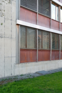 Appartment building at Hauptstrasse - foto: Petr Šmídek, 2015