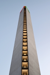 Pirelli Tower - foto: Petr Šmídek, 2021