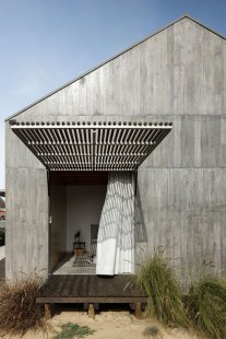 Palheiro House - foto: © Ivo Tavares Studio