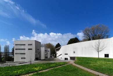 Škola architektury v Portu - foto: Petr Šmídek, 2013