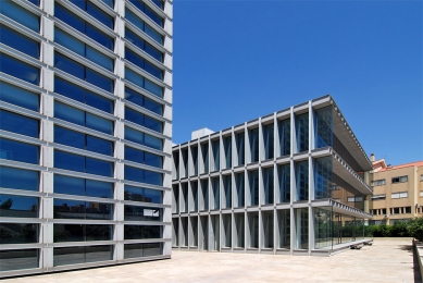 Burgo Office Building - foto: Petr Šmídek, 2011