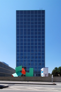 Burgo Building - foto: Petr Šmídek, 2011