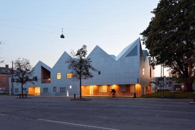 Zdravotní centrum pro pacienty s rakovinou - foto: Petr Šmídek, 2014