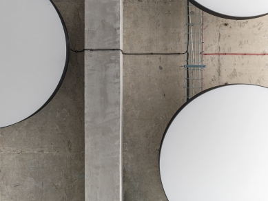 Rekonstrukce polikliniky Lesná - interiér - foto: KIVA