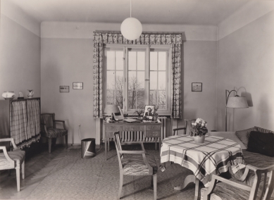 Felixe Blocha Villa - <div>Villa Felixe Blocha, room, probably 1930s</div> - foto: rodinný archiv Gianna Panofsky