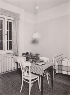 Felixe Blocha Villa - Vila Felixe Blocha, maid's room, probably 1930s. - foto: rodinný archiv Gianna Panofsky