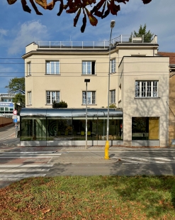 Felixe Blocha Villa - Street facade of the villa, current state - foto: Michal Doležel