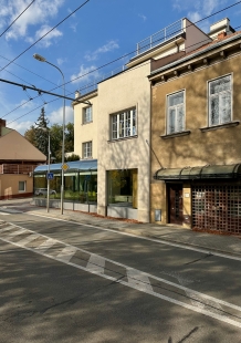 Felixe Blocha Villa - Street facade of the villa, current condition - foto: Michal Doležel