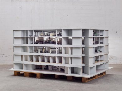 Roche Multifunctional Workspace Building - Fotografie modelu - foto: Christ & Gantenbein