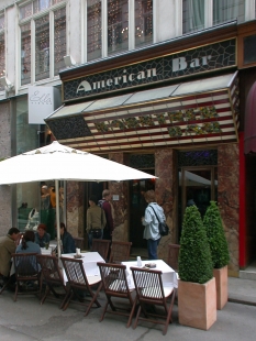 American Bar - foto: Petr Šmídek, 2005