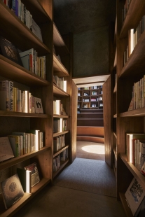 Library in the Earth - foto: Koji Fujii / TOREAL