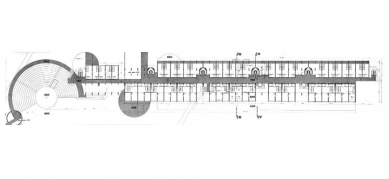Obytný soubor Monte Amiata - Půdorys obytného křídla s amfiteátrem - foto: Archivio Carlo Aymonino, Roma