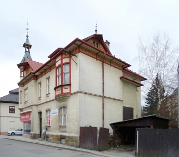 Rekonstrukce vily v Rožnově pod Radhoštěm - Fotografie původního stavu - foto: archiv janca architect