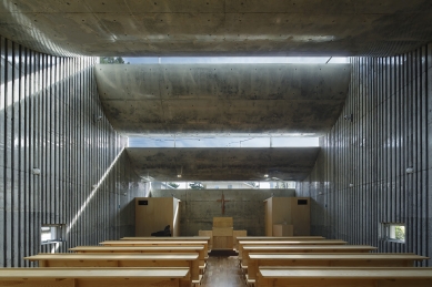 Šonanský křesťanský kostel - foto: © Koji Fujii / Nacasa&Partners Inc. 