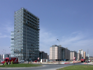 Bioclimatic Mixed-Use Tower - foto: Petr Šmídek, 2006