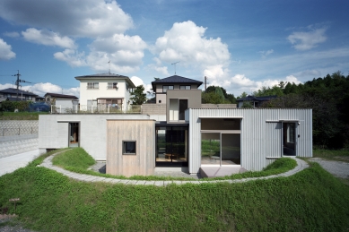 House in Higashi-Hiroshima - foto: © Katsuya Taira