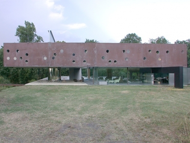 Maison à Bordeaux - foto: © archiweb, 2006