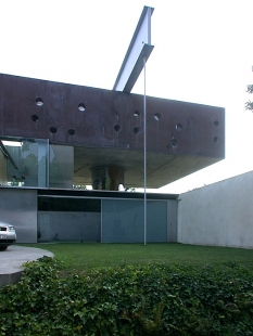 Maison à Bordeaux - foto: © archiweb, 2006