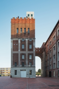 Adaptation of the grain silo in the Winternitz Automatic Mills - foto: Petr Polák