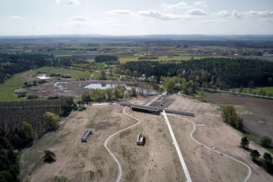 Památník holokaustu Romů a Sintů v Čechách - foto: Filip Šlapal