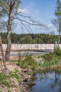 Památník holokaustu Romů a Sintů v Čechách - foto: Benedikt Markel