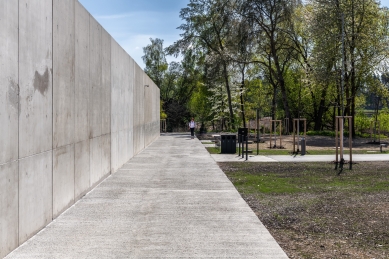 Památník holokaustu Romů a Sintů v Čechách - foto: Benedikt Markel