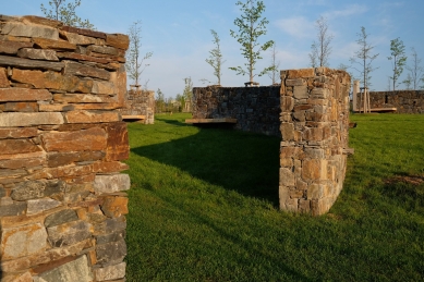 Cemetery in Dolni Brezany - foto: Aleš Jungmann