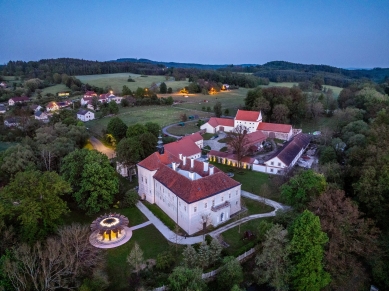 Kinetický pavilon na zámku Radíč - foto: Aleš Jungmann