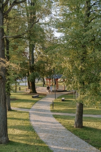 Revitalisation of Stéphanie's Park - foto: MORGUNN