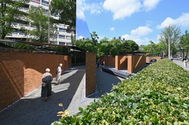 Public Space at Dutch Holocaust Memorial of Names - foto: Petr Šmídek, 2024