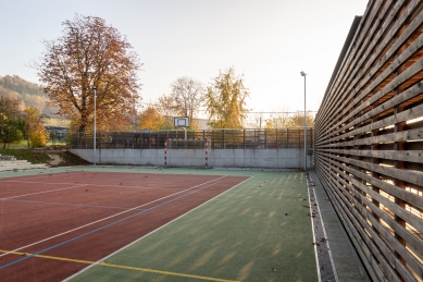 Zahrada mateřské a základní školy ve Viganticích - foto: henkai architekti