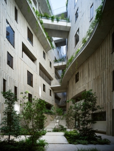 Tenjincho Place Apartment Complex - foto: Masao Nishikawa