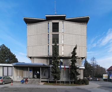 Slovinská národní banka, pobočka Kranj - foto: Petr Šmídek, 2007