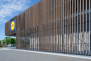 Obchodní dům Lidl - foto: Petr Šmídek, 2024