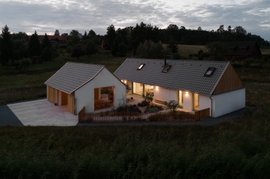 Rodinný dům v Bělečku - foto: Jiří Alexander Bednář