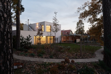 House Among the Pines, Klánovice - foto: Jiří Alexander Bednář