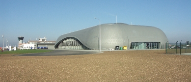 Odbavovací hala letiště Brno-Tuřany - foto: Petr Hampl