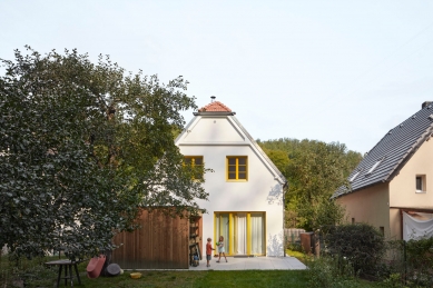 Reconstruction of a First Republic house in a picturesque valley - foto: MgA. Peter Fabo 